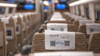 网友吐槽8小时高铁乘客打电话7小时 12306回应争议