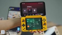AYANEO展示多款新形态设备：首款双屏翻盖安卓掌机