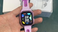 市民反映儿童电话手表突然自燃烧毁 品牌客服回应