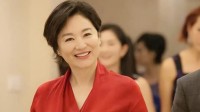 私人厨师称林青霞一顿至少8个菜：蔬菜只取最嫩的2两
