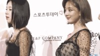 黄晓明女友叶柯宣布生女 没有一丝犹豫的动态图
