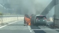 MEGA遭撞后燃烧 车主能出来感谢理想救命：又订一台