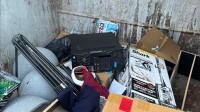 玩家在垃圾堆里捡到10年前配置主机！清理后竟还能用