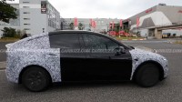 特斯拉ModelY L伪装车现身 或为第三排提供宽裕空间
