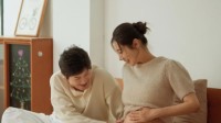 美女游戏UP主女流宣布怀孕！肚子已进入猛长期