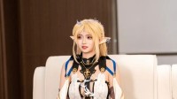 性感韩援Coser谈中韩COS差异：中国更喜欢能互动的!