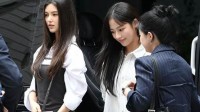 法院调解NewJeans诉讼 Minji、Danielle便服出庭