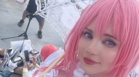 碍事梨体模COS《妮姬》桃乐丝：性感身材 视角太懂！