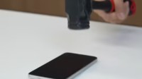 卢伟冰暴力实测REDMI Note15 Pro+:锤子砸完好无损