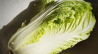 感受下！韩国最低月薪215万 一颗大白菜7062元
