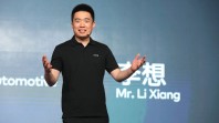 李想和罗永浩谈校园暴力：有时反抗一次处境会好很多