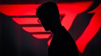 T1高管：说不定Faker能打到五六十岁呢？
