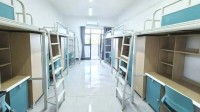 高校回应新生拼手速抢宿舍 系误会线下可申请调整