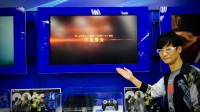 PS官方玩梗《合金装备5》十周年 小岛晒10年回忆旧照