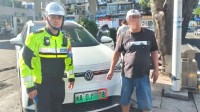 为省停车费男子神操作 被罚款1万扣12分、外加拘留