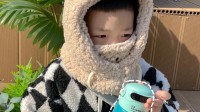 儿童指纹水杯被吐槽费妈：有时候孩子自己也打不开