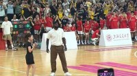詹姆斯开启第15次中国行公开活动 亮相上海交大