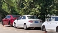 一排车4轱辘被偷光脚停路边 幸免车主:我车便宜没被偷