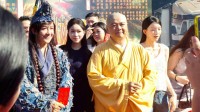童年回忆！陈浩民林子聪再拍济公:二人现身开机现场