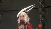 《丝之歌》大黄蜂COS！红色披风黑丝装束 迷乱惹眼