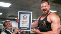 全是猛男！战神真人剧潜在选角:2米巨人、黑人演员等
