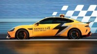 中国超跑锦标赛：SU7 Ultra是安全车 YU7是医疗车