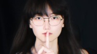 女版“Faker”性感变装新视频：摘下皮筋 美若天仙！