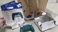 博主买近1万元的PS5限量版手柄：结果被快递干废！