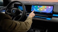 宝马称苹果CarPlay Ultra一般，坚信自家系统更强大