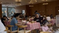 西贝涉事门店客流量大增？罗永浩：请开始你的表演