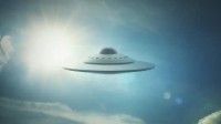 河南商丘上空出现UFO 静止悬停半分钟疑似无人机