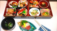日本人吃预制菜五十年了！点过日料外卖的人天塌了