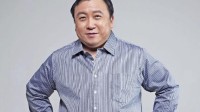 王晶回应大学生适合进娱乐圈吗：聪明的人会开解自己
