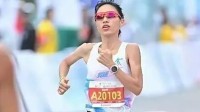最快女护士张水华发文道歉!曾称领导不让调休