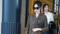 唐嫣米兰转场造型引热议 网友:淘宝中老年套装同款