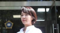 韩国女星黄正音被判处有期徒刑2年:挪用公司千万资金