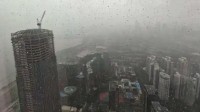 住特斯拉内躲台风男子发声：睡得挺好的 和平常一样