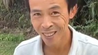 景德镇“鸡排哥”因高情商发言出圈 有老师当作文事例