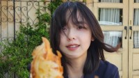 《寂静岭f》女主脸模更多美图分享：性感萌妹甜到爆！