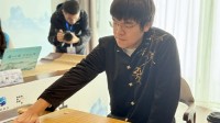 柯洁重返巅峰？棋圣战首局贴身肉搏 完胜屠晓宇
