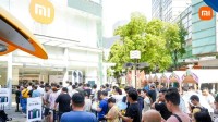 小米17开售5分钟破国产手机纪录：多地门店排长队