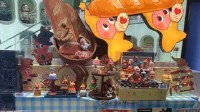 泡泡玛特店员回应盲盒炒到1499元 否认是饥饿营销