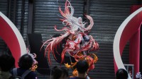 王者荣耀李白1/1雕像照片公布！飘逸潇洒张力十足