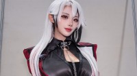 性感韩援Yasal发最新COS美图：白毛大雷肉腿真带劲!