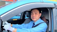 网友建议出租车司机要听懂粤语 还要过英语四级 