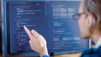 编程语言最新排行：Python蝉联榜首 C语言重返第二