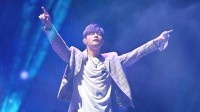 刷新纪录！周杰伦上海演唱会单场观众超6万 