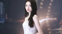 关晓被造型师陷害 美颜看着习惯就好的动态图