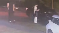 6人开奔驰轿车在餐馆消费370元逃单 奔驰是借的