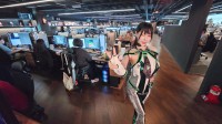 知名Coser拜访《剑星》开发商！新照尝试3D扫描